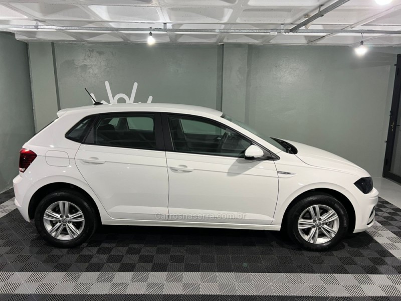 POLO 1.0 200 TSI COMFORTLINE AUTOMÁTICO - 2022 - BENTO GONçALVES