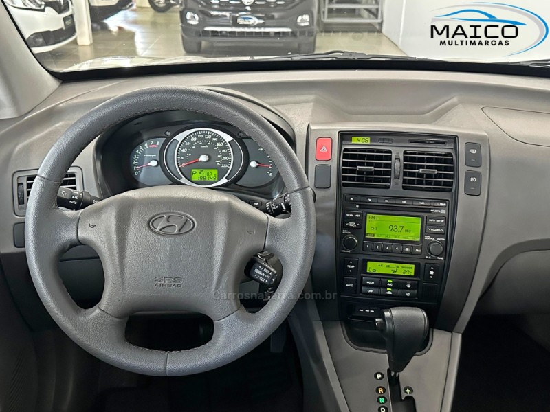 TUCSON 2.0 MPFI GLS BASE 16V 143CV 2WD GASOLINA 4P AUTOMÁTICO - 2013 - NOVO HAMBURGO