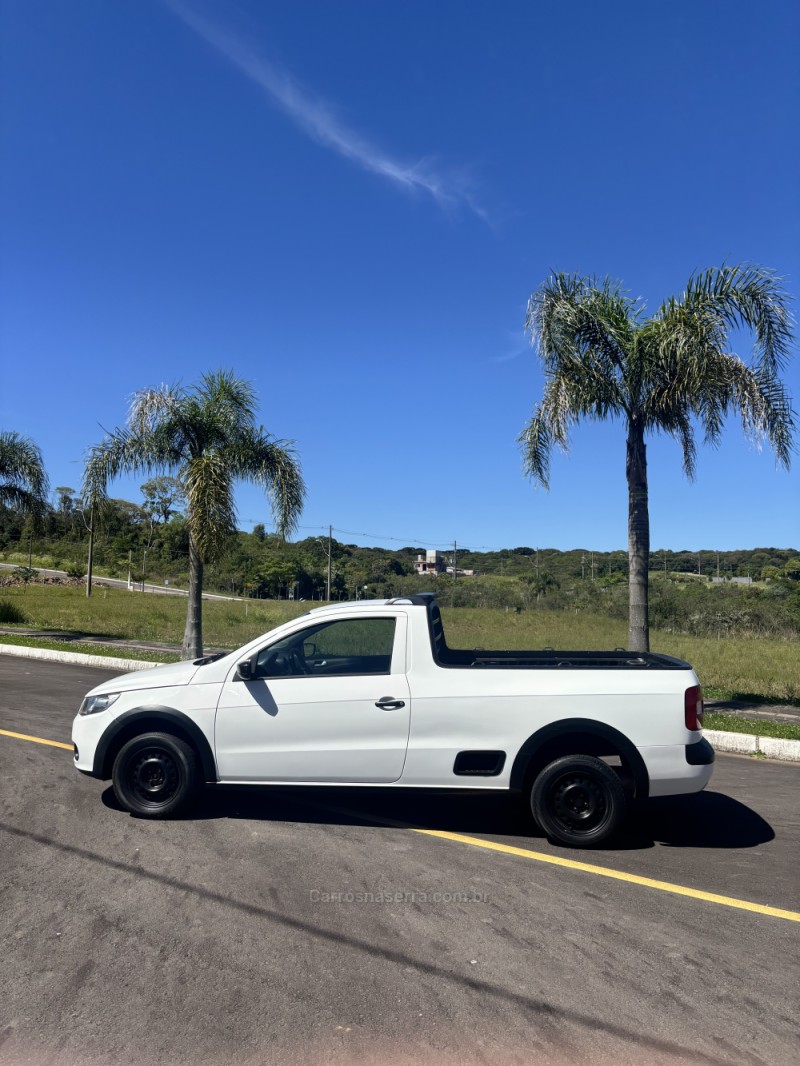 SAVEIRO 1.6 CL CS 8V GASOLINA 2P MANUAL - 2011 - CARLOS BARBOSA