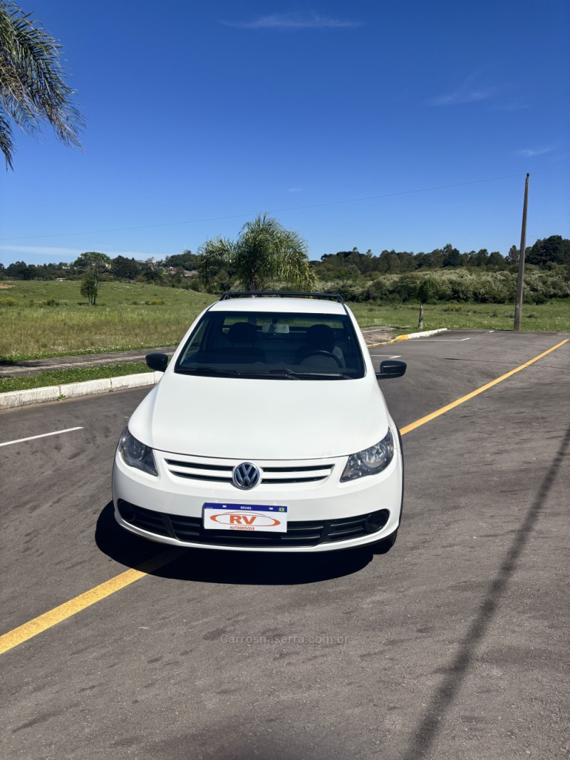 SAVEIRO 1.6 CL CS 8V GASOLINA 2P MANUAL - 2011 - CARLOS BARBOSA