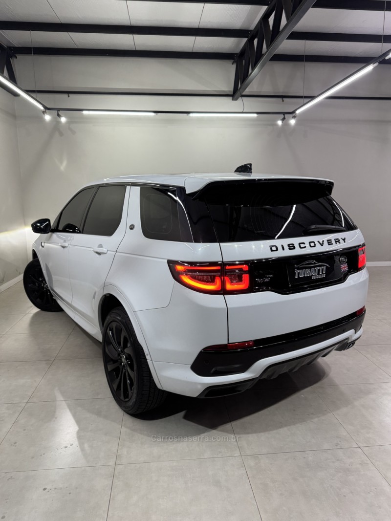 DISCOVERY SPORT 2.0 D200 R-DYNAMIC SE TURBO DIESEL 4P AUTOMÁTICO - 2020 - ENCANTADO