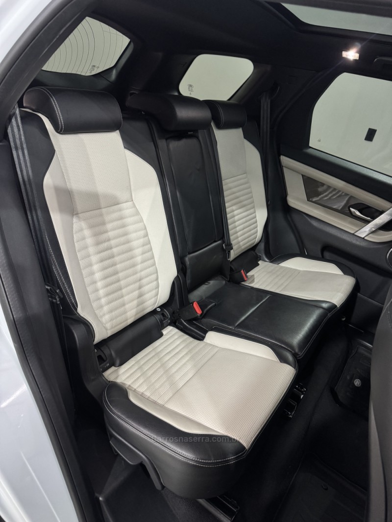 DISCOVERY SPORT 2.0 D200 R-DYNAMIC SE TURBO DIESEL 4P AUTOMÁTICO - 2020 - ENCANTADO