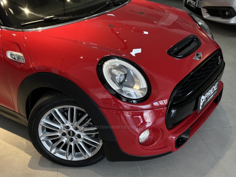 COOPER 2.0 S EXCLUSIVE 16V TURBO GASOLINA 2P AUTOMÁTICO - 2018 - CAXIAS DO SUL