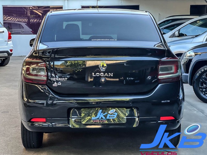 LOGAN 1.0 ZEN 12V FLEX 4P MANUAL - 2021 - NOVO HAMBURGO