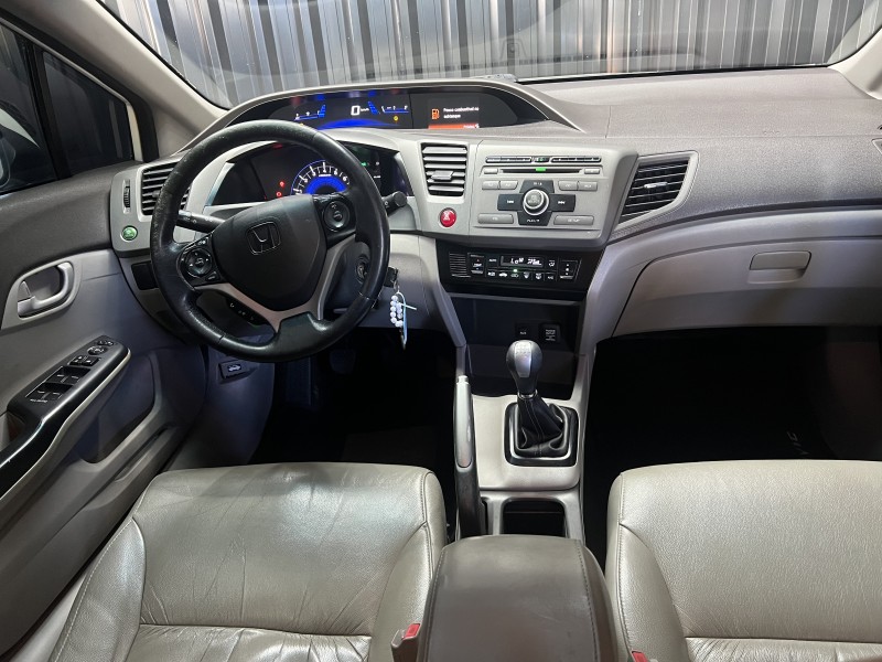 CIVIC 1.8 LXS 16V FLEX 4P MANUAL - 2014 - CAXIAS DO SUL
