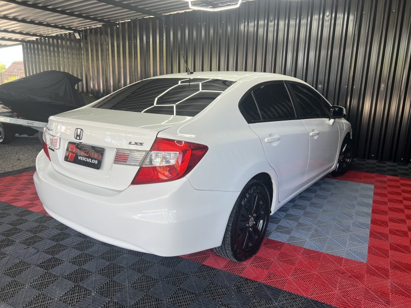 CIVIC 1.8 LXS 16V FLEX 4P MANUAL - 2014 - CAXIAS DO SUL