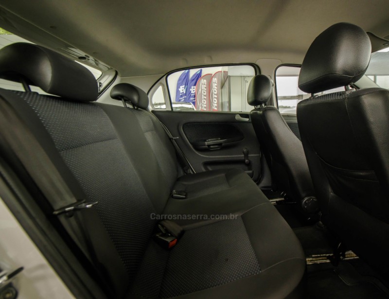 GOL 1.6 MI TRENDLINE 8V FLEX 4P MANUAL - 2015 - NOVO HAMBURGO