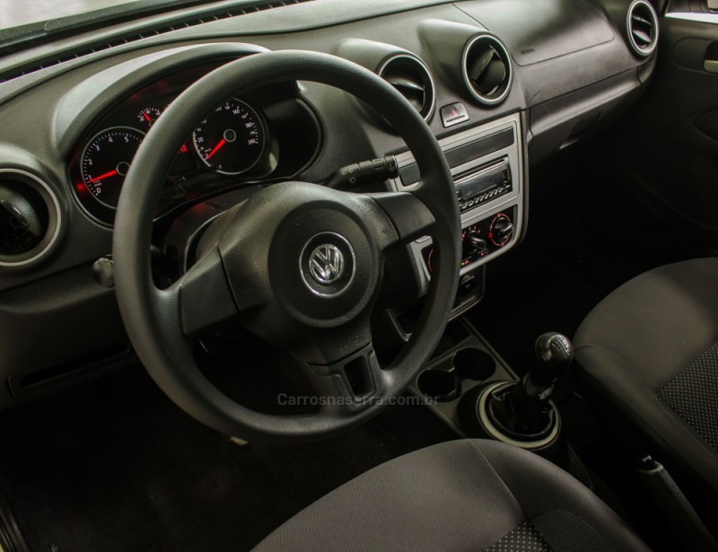 GOL 1.6 MI TRENDLINE 8V FLEX 4P MANUAL - 2015 - NOVO HAMBURGO