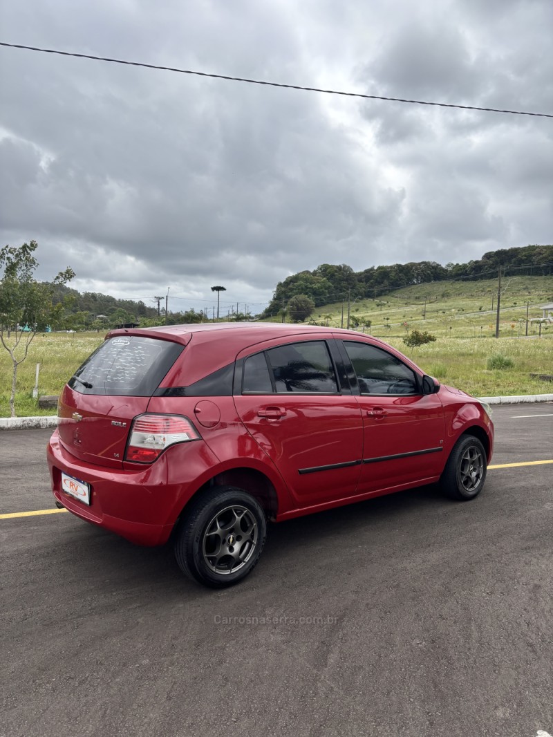 AGILE 1.4 MPFI LT 8V FLEX 4P MANUAL - 2011 - CARLOS BARBOSA