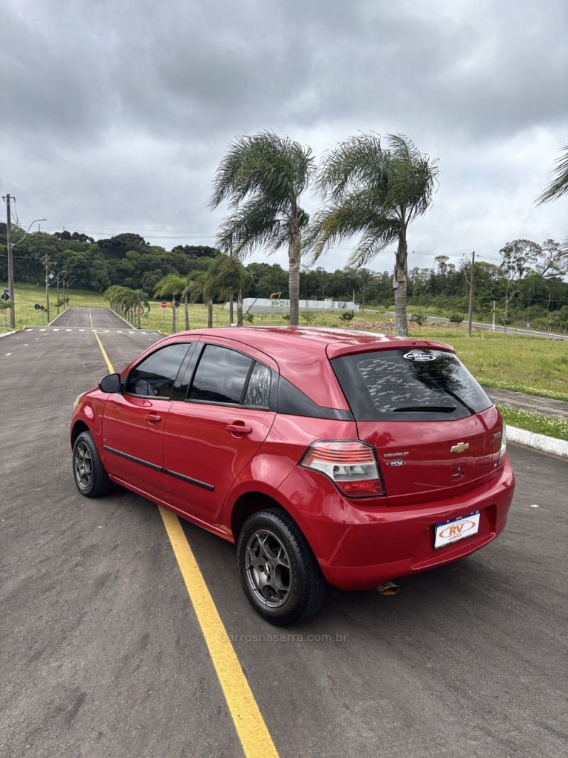 AGILE 1.4 MPFI LT 8V FLEX 4P MANUAL - 2011 - CARLOS BARBOSA