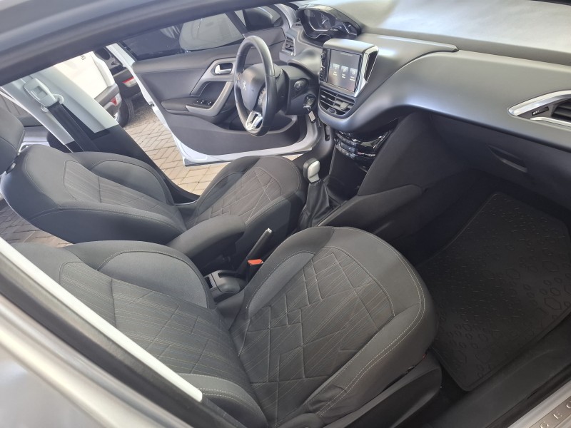 208 1.6 GRIFFE 16V FLEX 4P MANUAL - 2016 - CAXIAS DO SUL