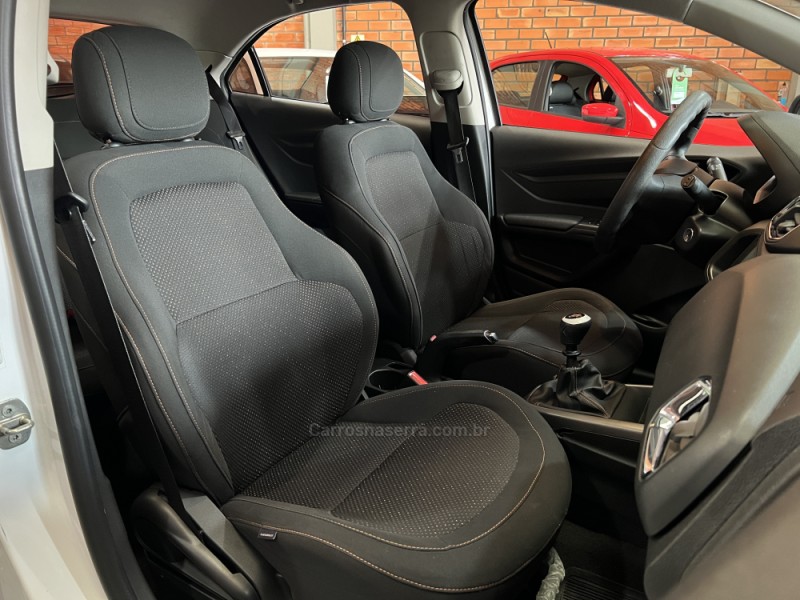 ONIX 1.4 MPFI LTZ 8V FLEX 4P MANUAL - 2015 - BENTO GONçALVES