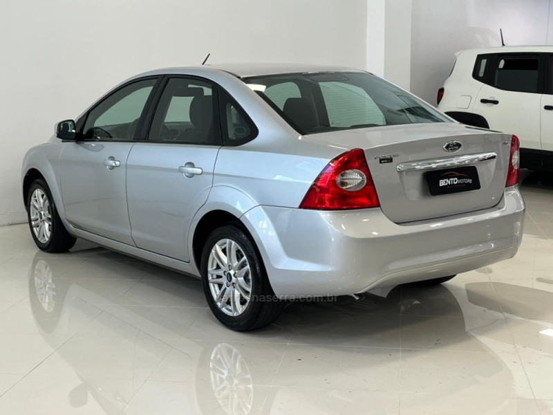 FOCUS 2.0 GLX 16V FLEX 4P MANUAL - 2013 - BENTO GONçALVES