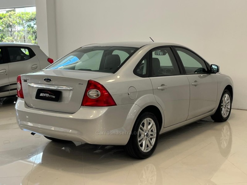 FOCUS 2.0 GLX 16V FLEX 4P MANUAL - 2013 - BENTO GONçALVES