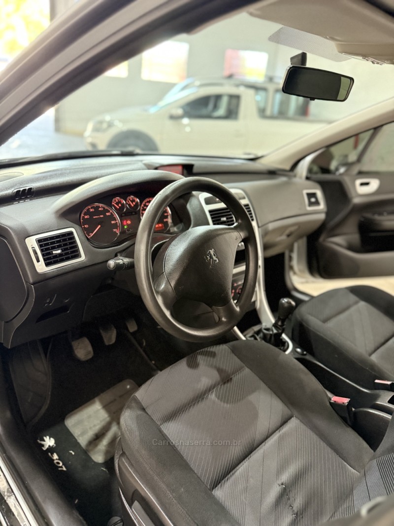 307 1.6 PRESENCE PACK 16V GASOLINA 4P MANUAL - 2011 - ARROIO DO MEIO