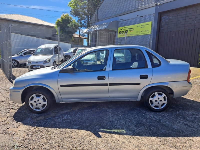 CORSA 1.6 MPFI CLASSIC SEDAN 8V GASOLINA 4P MANUAL - 2006 - FARROUPILHA