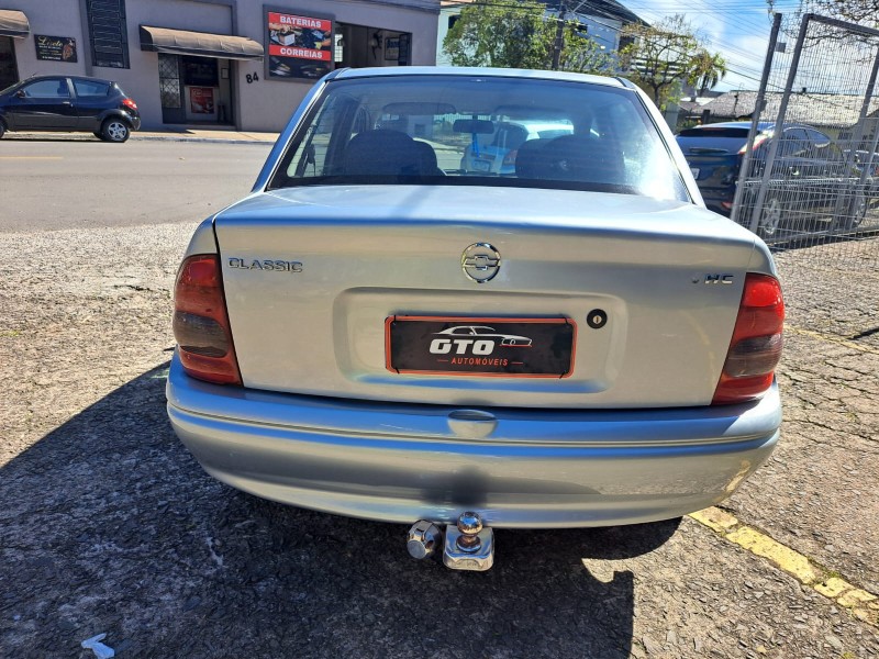 CORSA 1.6 MPFI CLASSIC SEDAN 8V GASOLINA 4P MANUAL - 2006 - FARROUPILHA