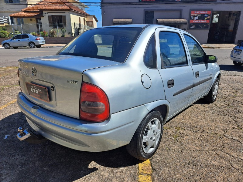 CORSA 1.6 MPFI CLASSIC SEDAN 8V GASOLINA 4P MANUAL - 2006 - FARROUPILHA