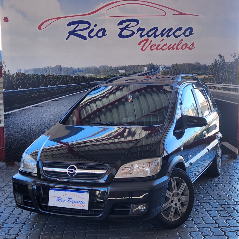 ZAFIRA 2.0 MPFI ELITE 8V FLEX 4P AUTOMÁTICO