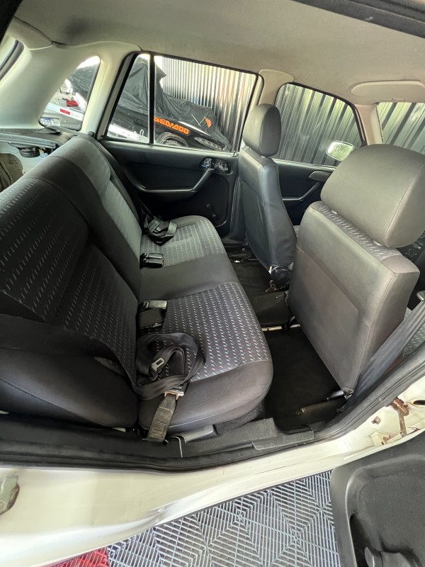 GOL 1.0 MI SPECIAL 8V GASOLINA 4P MANUAL G.III - 2004 - CAXIAS DO SUL