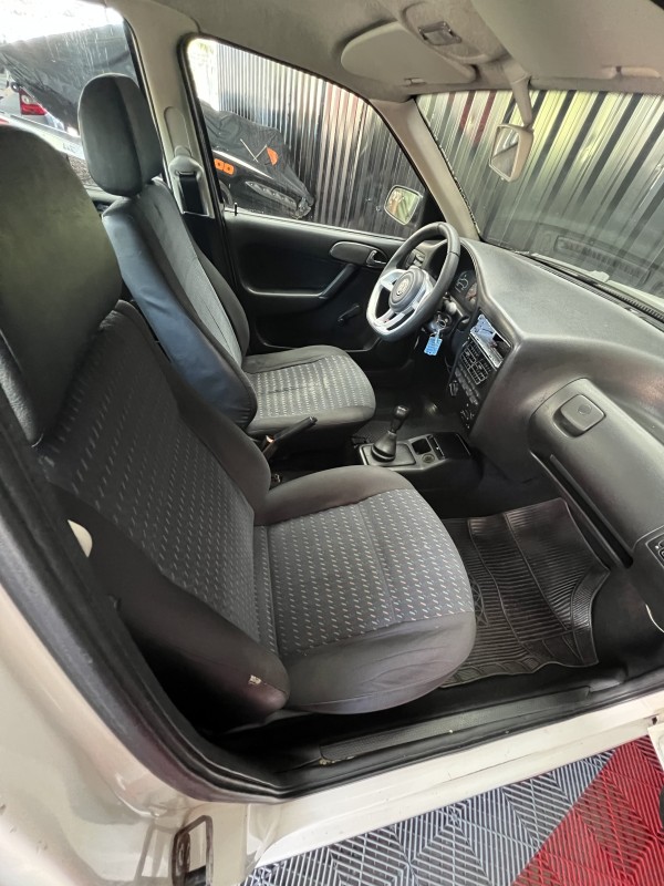 GOL 1.0 MI SPECIAL 8V GASOLINA 4P MANUAL G.III - 2004 - CAXIAS DO SUL