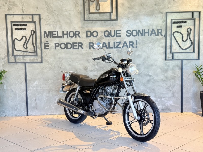 intruder 125 2011 caxias do sul