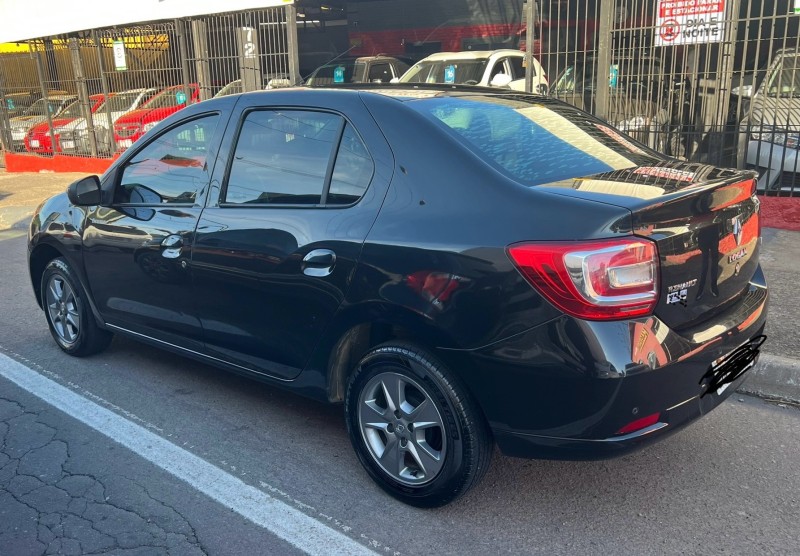 LOGAN 1.6 DYNAMIQUE 8V FLEX 4P MANUAL - 2015 - CAXIAS DO SUL