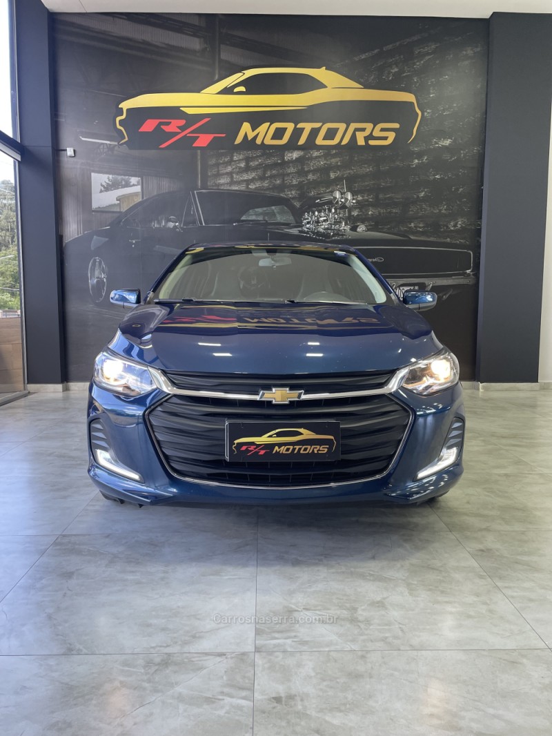 ONIX 1.0	PREMIER PLUS 12V TURBO FLEX 4P AUTOMÁTICO - 2020 - CAXIAS DO SUL