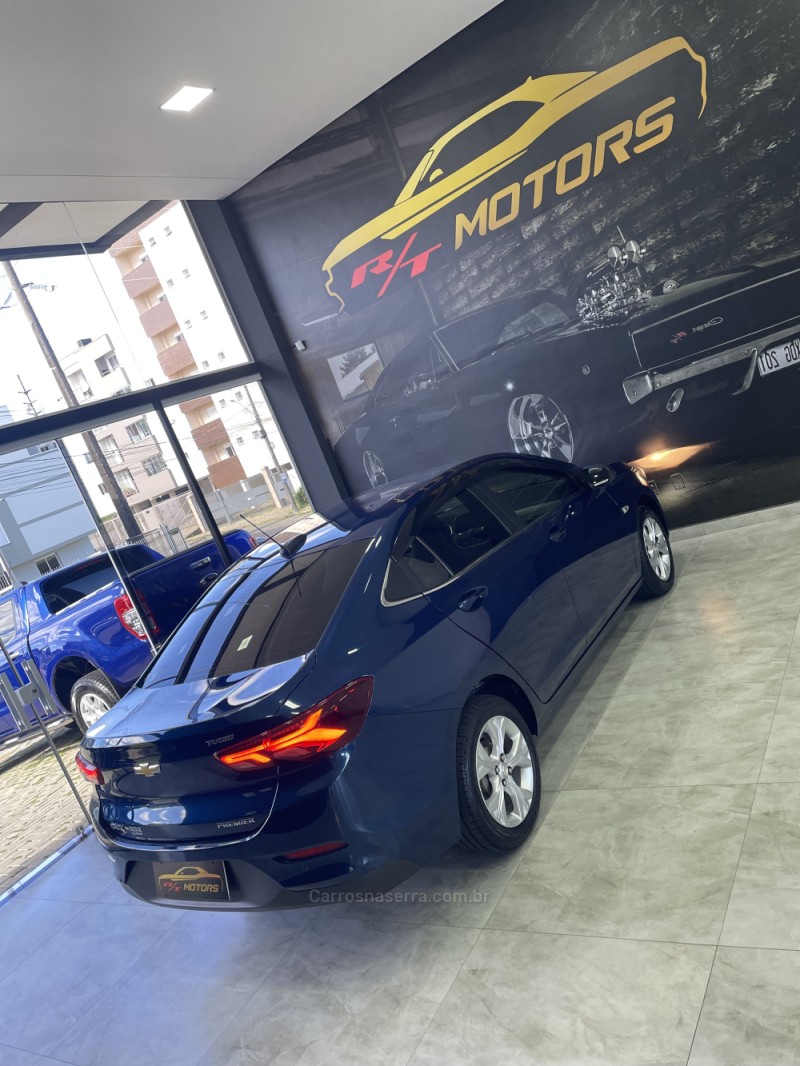 ONIX 1.0	PREMIER PLUS 12V TURBO FLEX 4P AUTOMÁTICO - 2020 - CAXIAS DO SUL