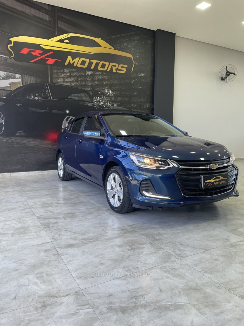ONIX 1.0	PREMIER PLUS 12V TURBO FLEX 4P AUTOMÁTICO - 2020 - CAXIAS DO SUL