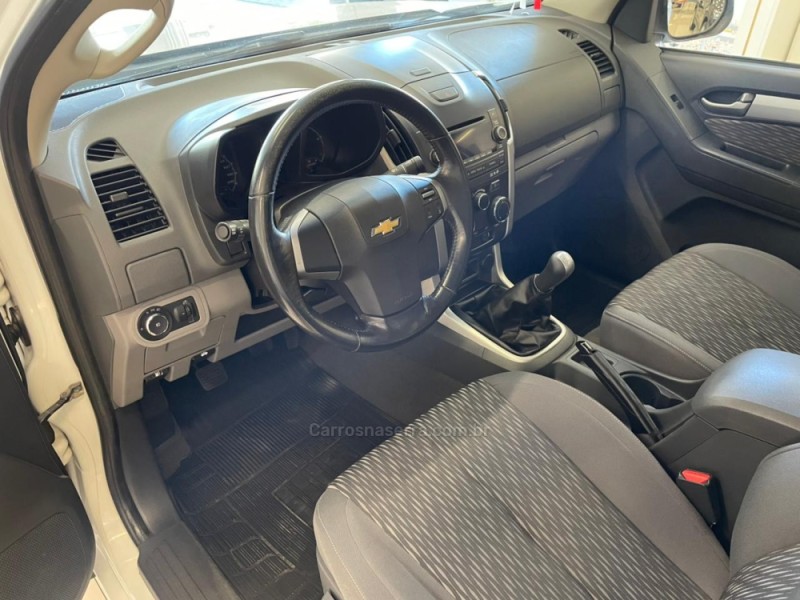 S10 2.8 LT 4X2 CD 16V TURBO DIESEL 4P MANUAL - 2013 - VERANóPOLIS