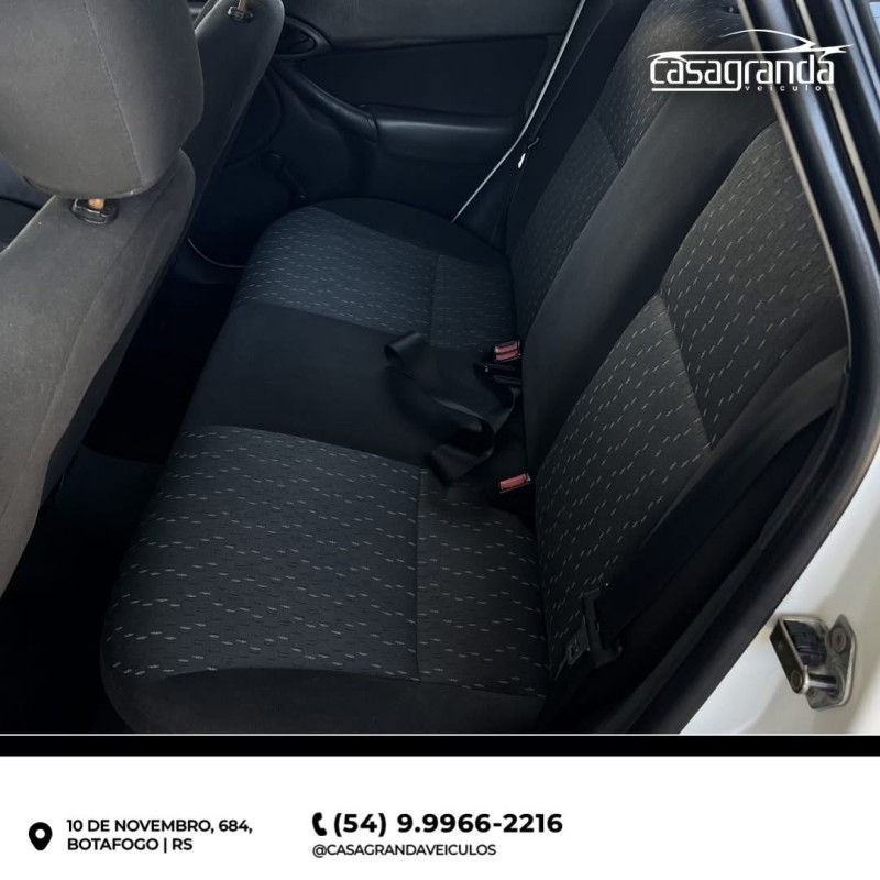 FOCUS 1.6 8V FLEX 4P MANUAL - 2005 - BENTO GONçALVES