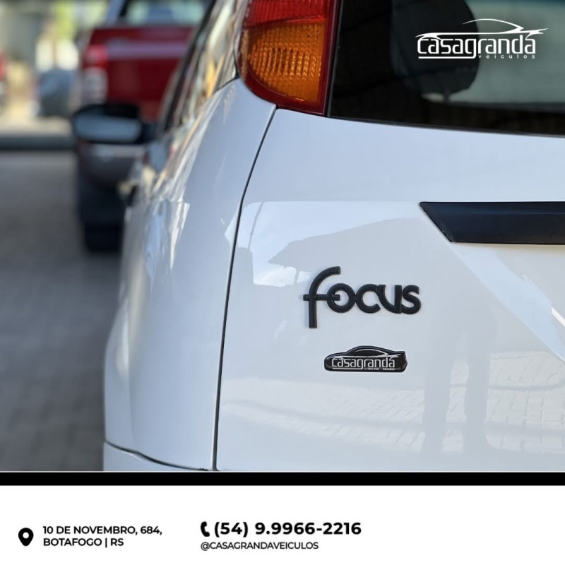 FOCUS 1.6 8V FLEX 4P MANUAL - 2005 - BENTO GONçALVES