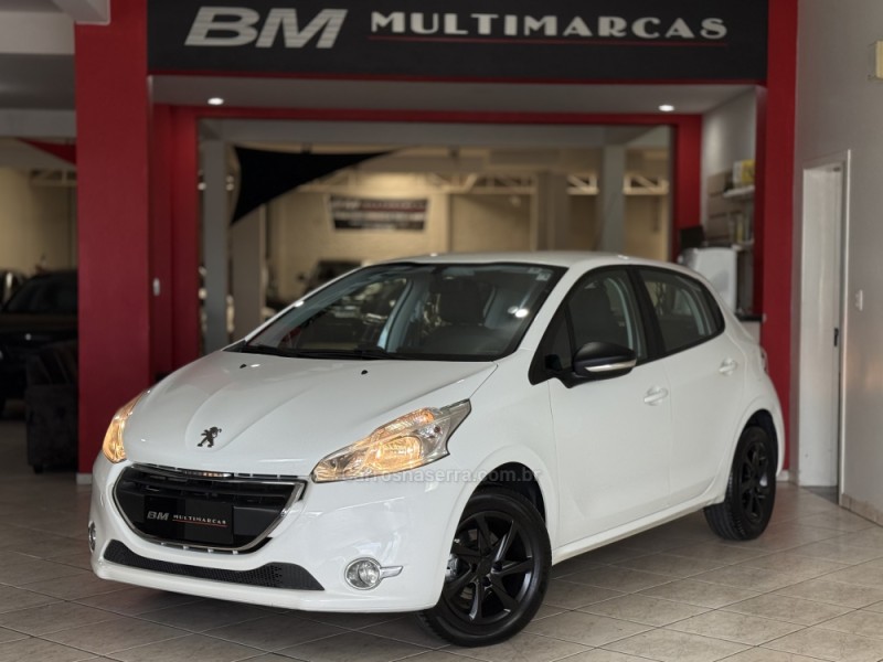 208 1.5 ACTIVE 8V FLEX 4P MANUAL - 2017 - GUAPORé