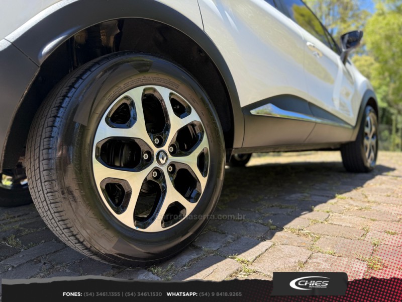 CAPTUR 1.6 16V INTENSE BOSE FLEX 4P AUTOMÁTICO - 2018 - CARLOS BARBOSA