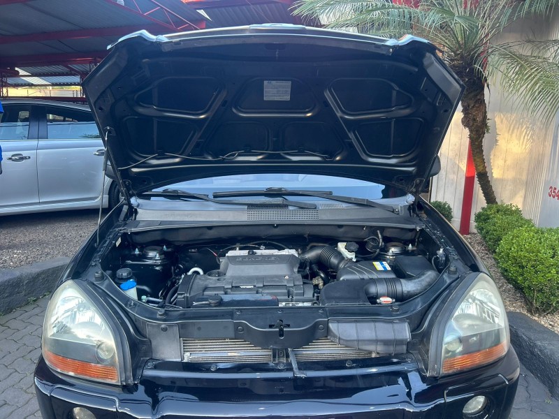 TUCSON 2.0 MPFI GL 16V 143CV 2WD GASOLINA 4P AUTOMÁTICO - 2010 - TRêS COROAS