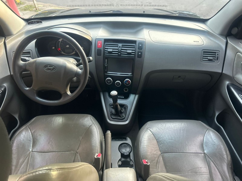 TUCSON 2.0 MPFI GL 16V 143CV 2WD GASOLINA 4P AUTOMÁTICO - 2010 - TRêS COROAS