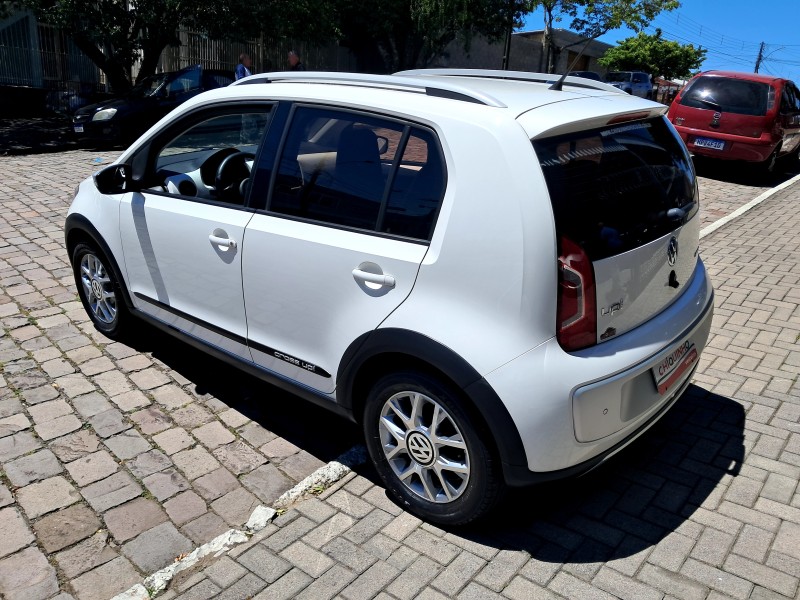 UP 1.0 CROSS I MOTION T.FLEX 12V 4P AUTOMÁTICO - 2016 - CAXIAS DO SUL