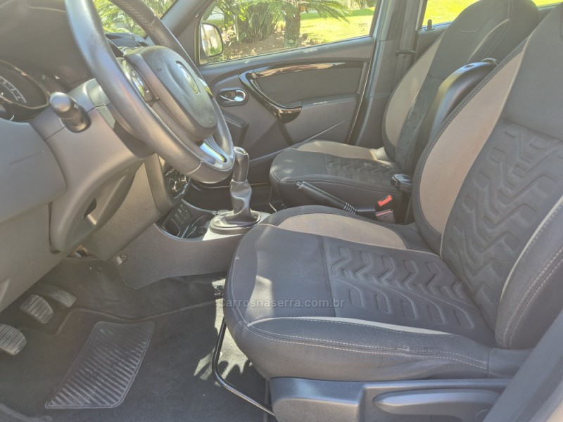 DUSTER 1.6 DAKAR 4X2 16V FLEX 4P MANUAL - 2016 - BENTO GONçALVES