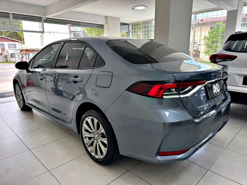 COROLLA 2.0 XEI 16V FLEX 4P AUTOMÁTICO - 2022 - CAXIAS DO SUL