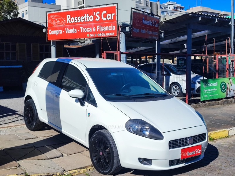 punto 1.4 attractive italia 8v flex 4p manual 2012 farroupilha