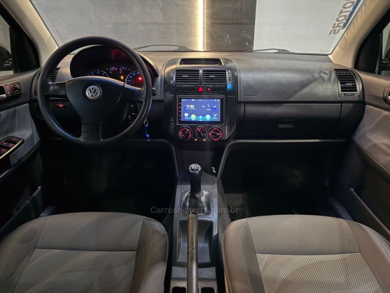 POLO SEDAN 1.6 MI 8V FLEX 4P MANUAL - 2009 - NOVO HAMBURGO