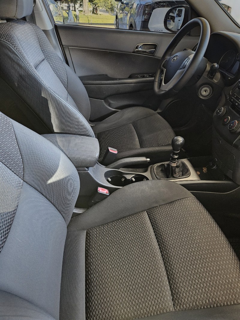 I30 2.0 MPI 16V GASOLINA 4P MANUAL - 2011 - FARROUPILHA