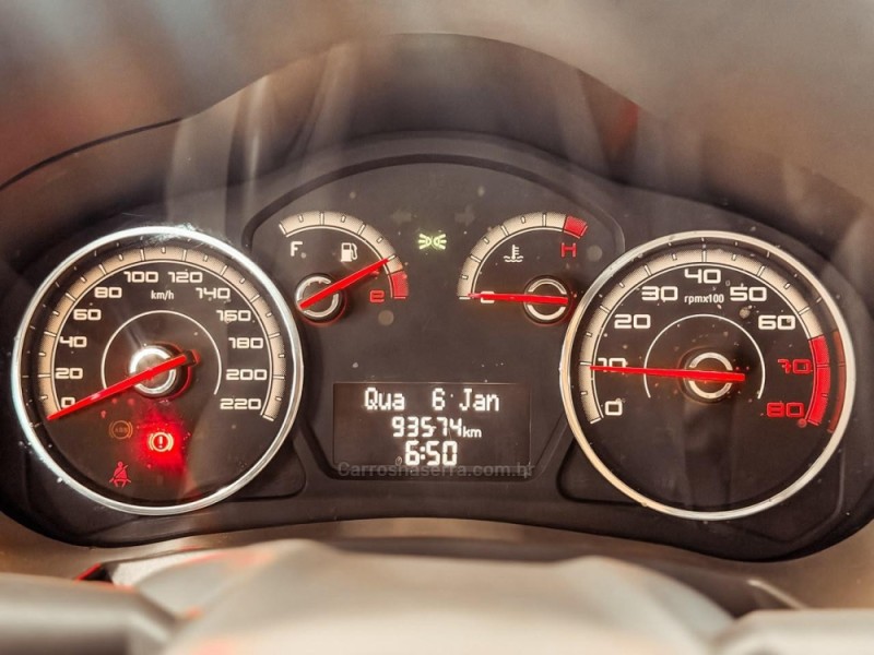 PALIO 1.4 MPI ATTRACTIVE 8V FLEX 4P MANUAL - 2013 - NOVA PRATA