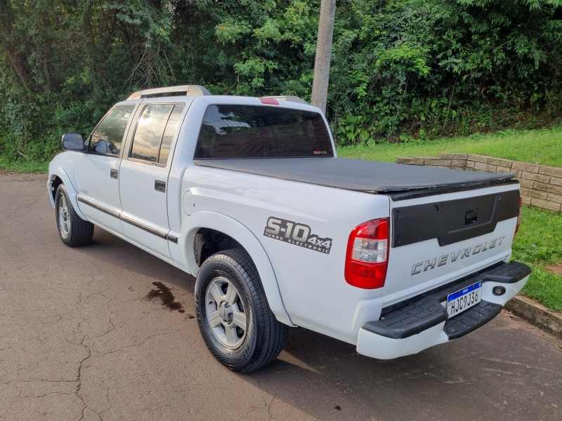 S10 2.8 COLINA 4X4 CD 12V TURBO ELECTRONIC INTERCOOLER DIESEL 4P MANUAL - 2011 - ARROIO DO MEIO