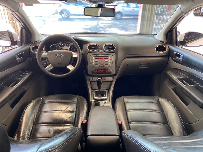 FOCUS 2.0 TITANIUM SEDAN 16V FLEX 4P AUTOMÁTICO - 2013 - ESTâNCIA VELHA