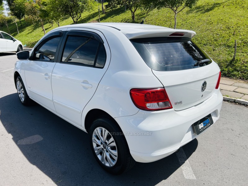 GOL 1.0 MI 8V FLEX 4P MANUAL G.V - 2013 - BENTO GONçALVES