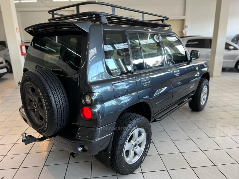 PAJERO TR4 2.0 4X4 16V 140CV FLEX 4P MANUAL - 2009 - CAXIAS DO SUL