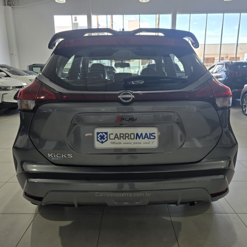 KICKS 1.6 XPLAY 16V FLEX 4P AUTOMÁTICO - 2023 - SANTA CRUZ DO SUL