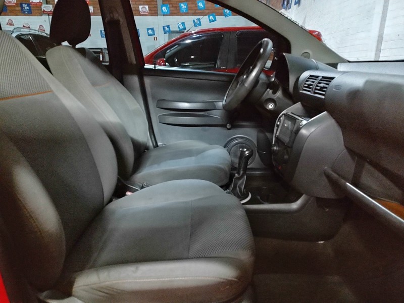 FOX 1.0 MI 8V FLEX 4P MANUAL - 2009 - CAXIAS DO SUL